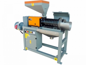 KK80 F Universal Seed Oil Press With A Seed capacity of 80 kg/h.